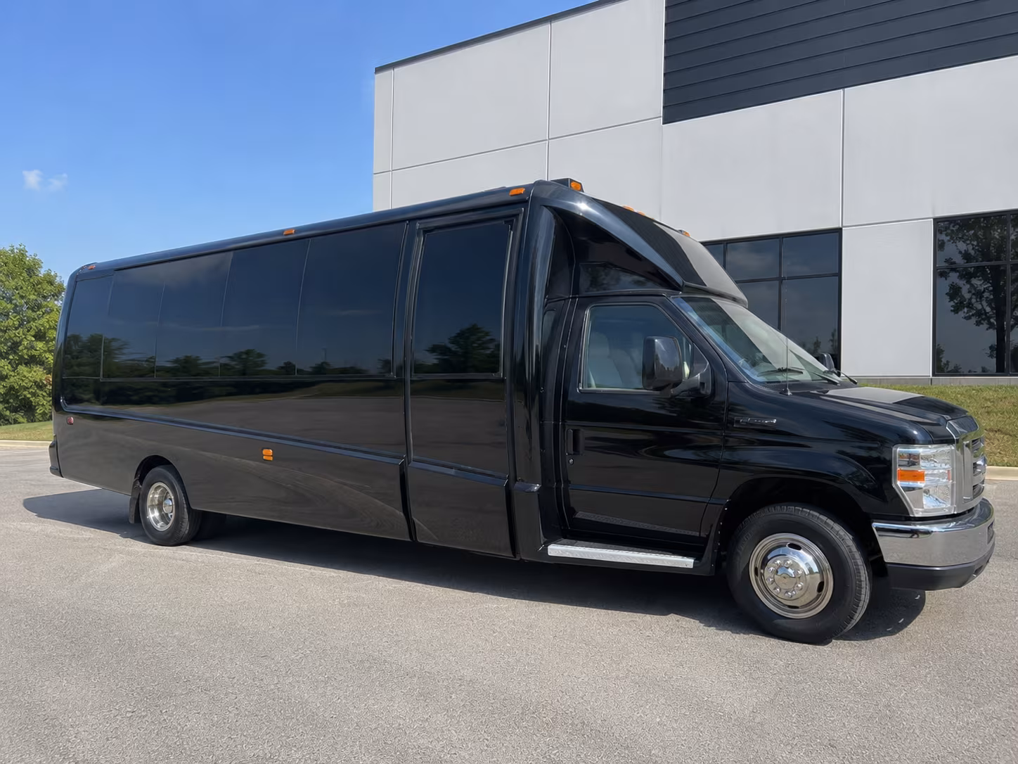 jurupa valley wedding party bus rental