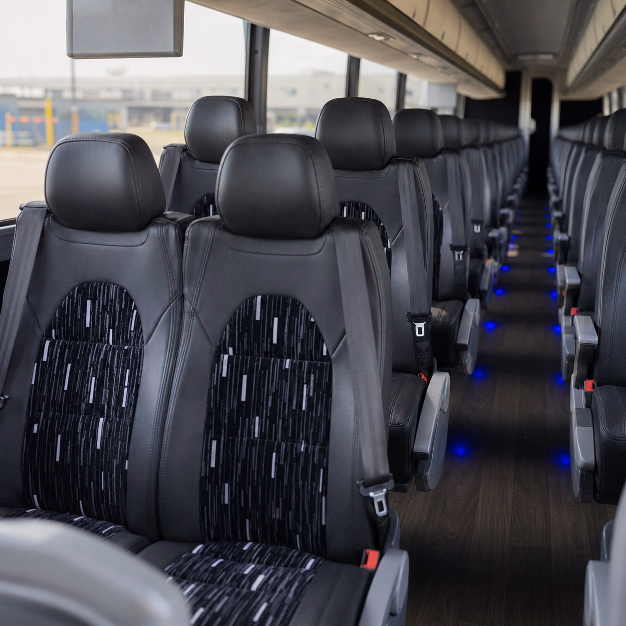 school buses for jurupa mountains discovery center field trips